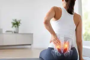 Dor sacroilíaca: tratamento para voltar a se mover