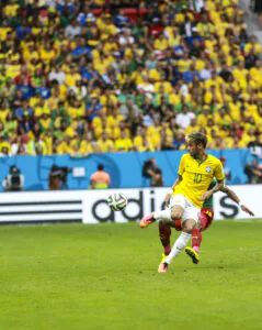 Neymar pela Seleção Brasileira no jogo contra Camarões na Copa de 2014